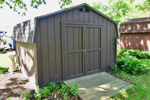 1252 Rolling Oaks Lane NW, Hutchinson, MN 55350