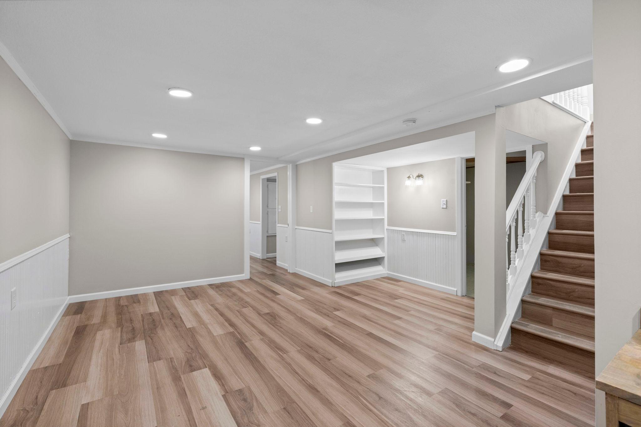 32-web-or-mls-1820 Oak St-90.jpg