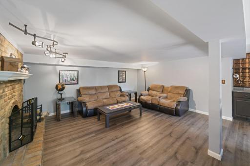 14184 Ash Circle NE, Prior Lake, MN 55372