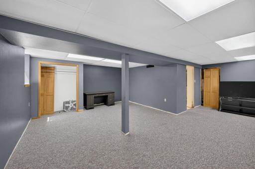 2209 6th Street NW, Austin, MN 55912