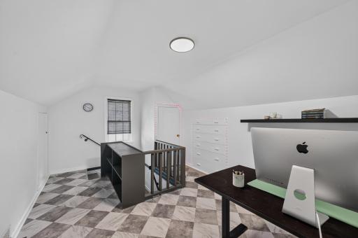 Bonus upper-level flex space ideal for a home office, bedroom, playroom, or creative studio.