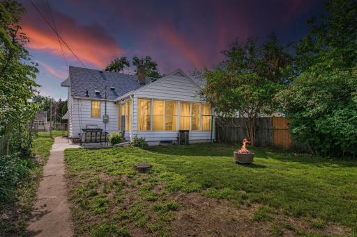 A rare blend of indoor comfort and outdoor enjoyment in the heart of Lind-Bohanon.