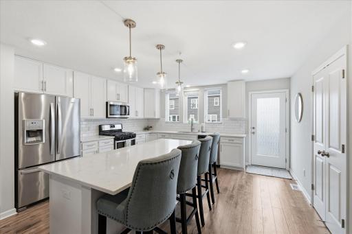 775 Midtown Lane, Saint Paul, MN 55112
