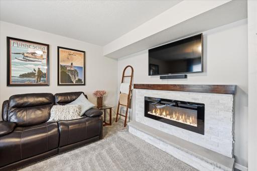 775 Midtown Lane, Saint Paul, MN 55112