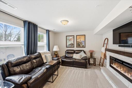 775 Midtown Lane, Saint Paul, MN 55112