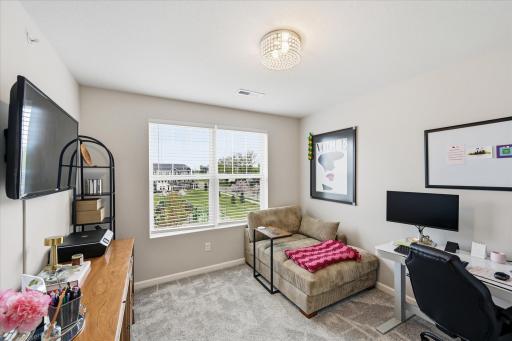775 Midtown Lane, Saint Paul, MN 55112