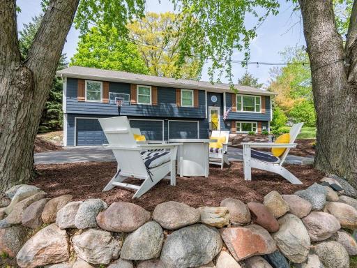 1036 Sunny Ridge Drive, Carver, MN 55315
