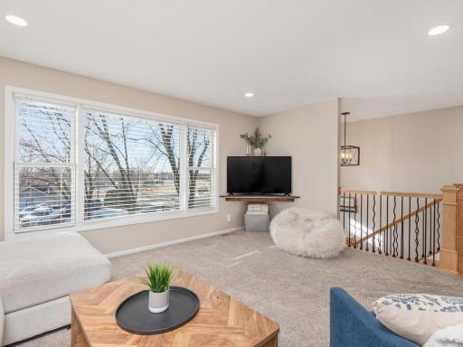 1036 Sunny Ridge Drive, Carver, MN 55315