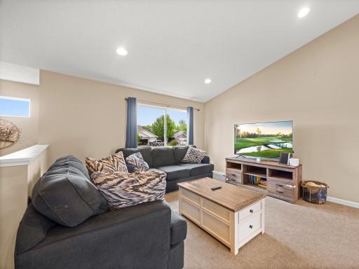 1335 Waters Way, Watertown, MN 55388
