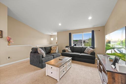 1335 Waters Way, Watertown, MN 55388