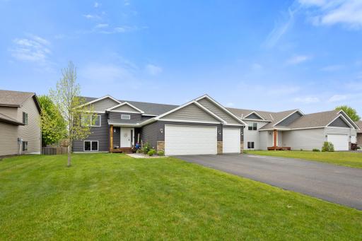 1335 Waters Way, Watertown, MN 55388