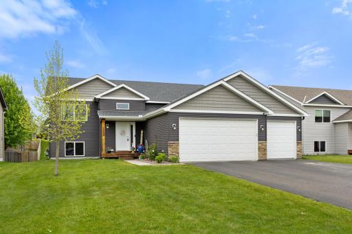 1335 Waters Way, Watertown, MN 55388