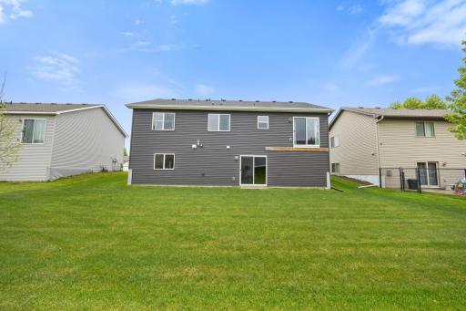 1335 Waters Way, Watertown, MN 55388