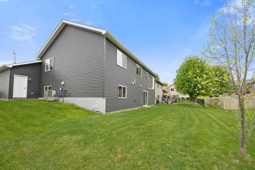 1335 Waters Way, Watertown, MN 55388