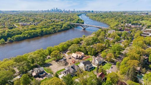 110 Mississippi River Boulevard N, Saint Paul, MN 55104