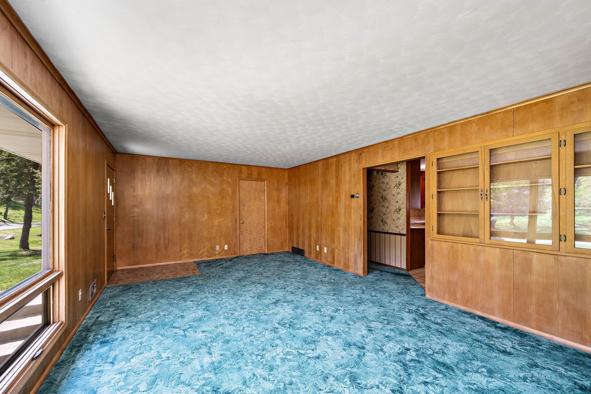 4-web-or-mls-1125-oakview-ln-n.jpg