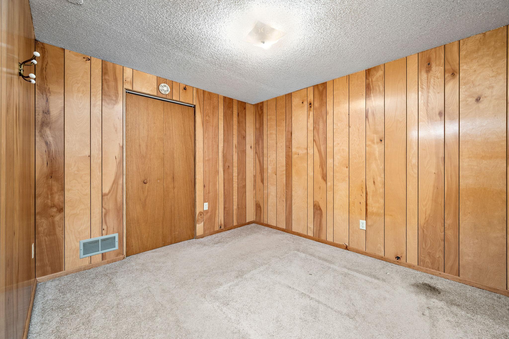 Studio Apt Sleeping Room