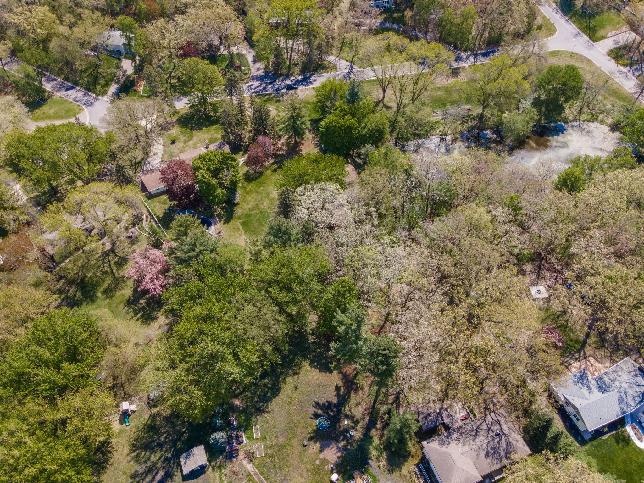 46-web-or-mls-1125-oakview-ln-n.jpg