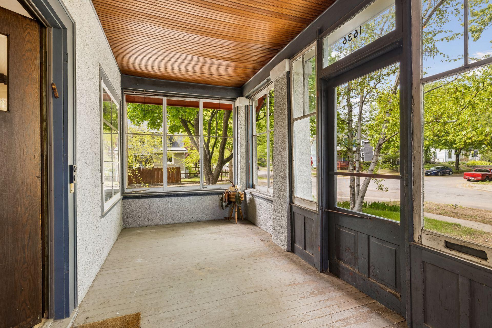 Screened in front porch