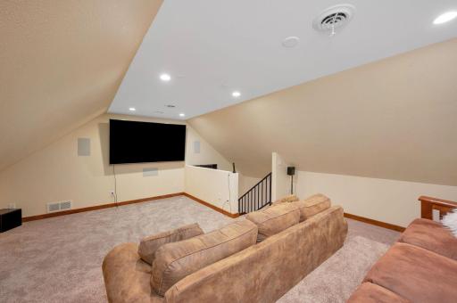 5134 340th Avenue, Blue Earth, MN 56013