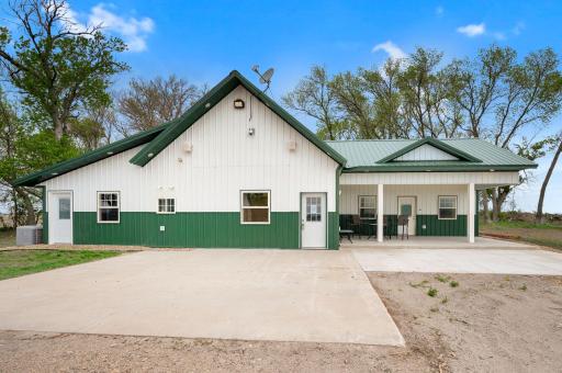 5134 340th Avenue, Blue Earth, MN 56013