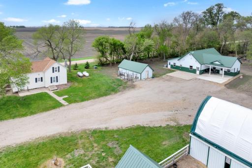 5134 340th Avenue, Blue Earth, MN 56013