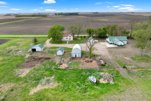 5134 340th Avenue, Blue Earth, MN 56013