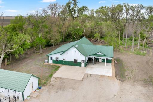 5134 340th Avenue, Blue Earth, MN 56013