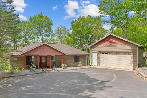 2-web-or-mls-10039 Amigo Trail-2.jpg