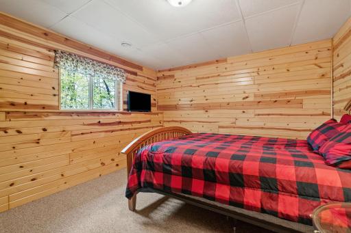 71-web-or-mls-10039 Amigo Trail-71.jpg
