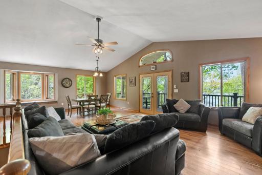 46-web-or-mls-10039 Amigo Trail-46.jpg
