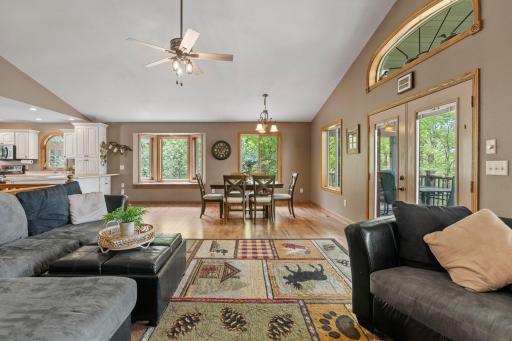 47-web-or-mls-10039 Amigo Trail-47.jpg