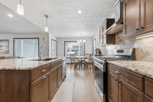 8853 Meadowlark Parkway, Horace, ND 58047