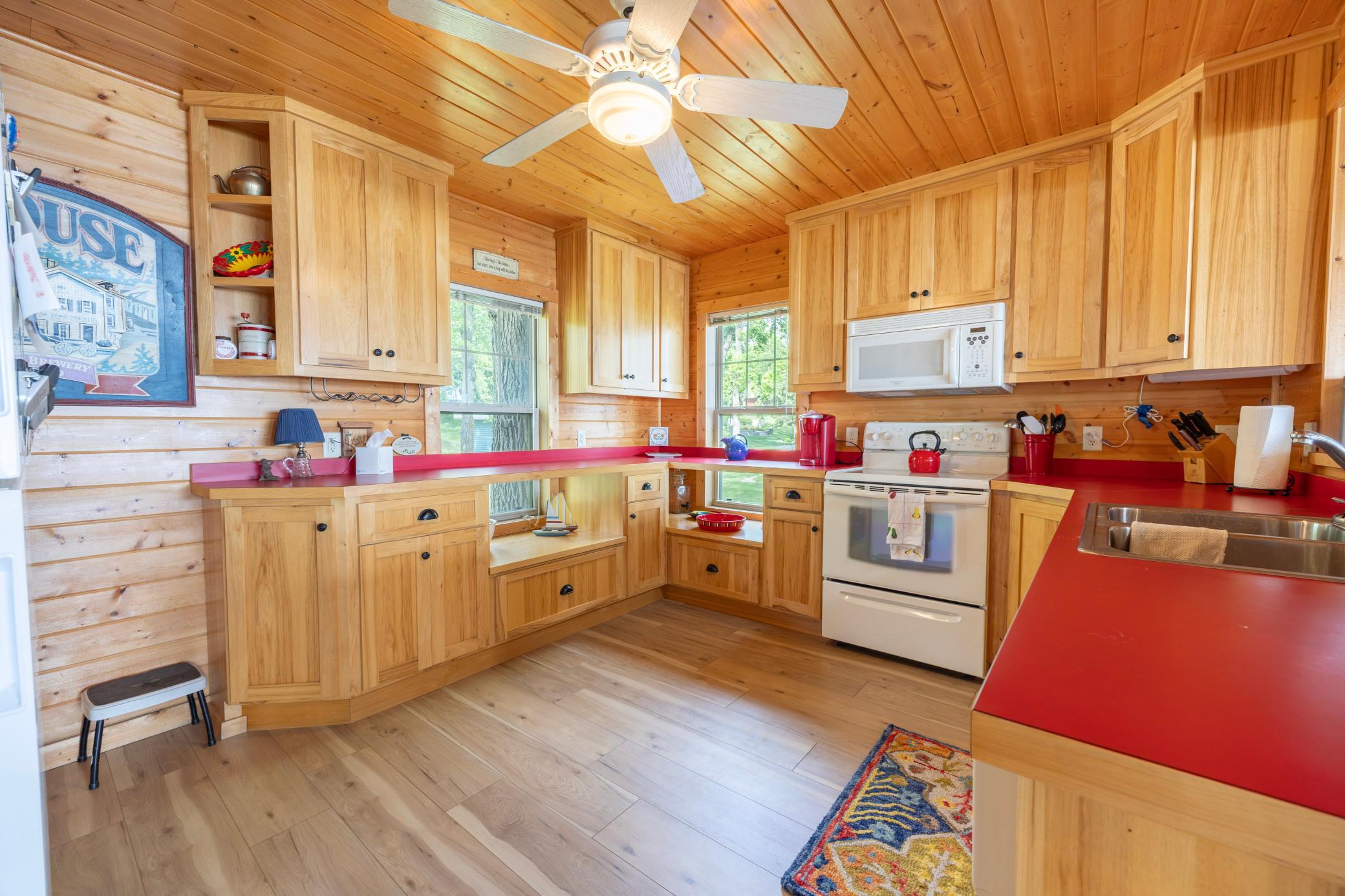 24-190A8035-HDR.jpg