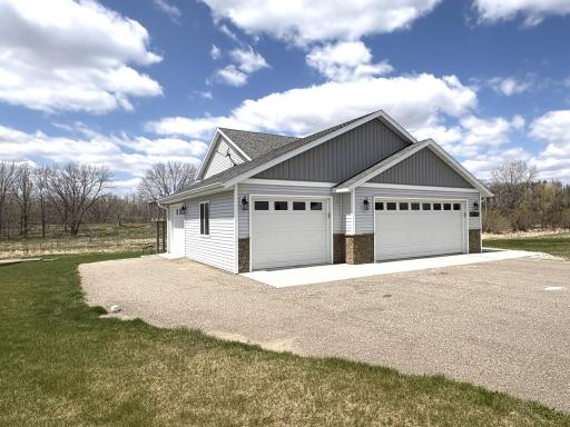 7822 Hummingbird Lane SW, Alexandria, MN 56308