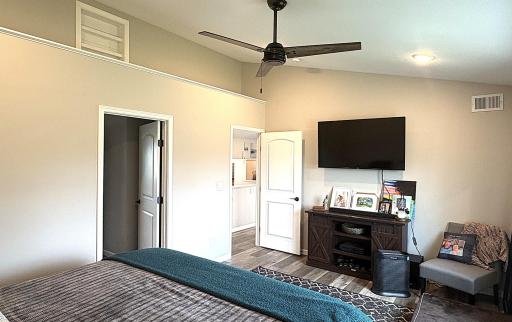 7822 Hummingbird Lane SW, Alexandria, MN 56308