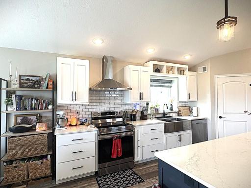 7822 Hummingbird Lane SW, Alexandria, MN 56308