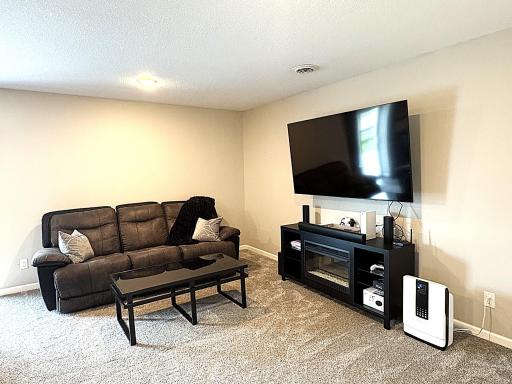 7822 Hummingbird Lane SW, Alexandria, MN 56308