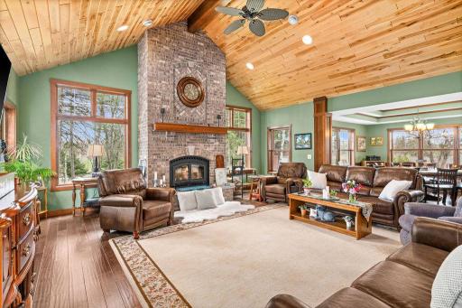 5831 Ratika Road, Duluth, MN 55810