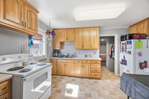 121 1st Street W, Maple Lake, MN 55358