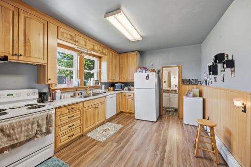 121 1st Street W, Maple Lake, MN 55358