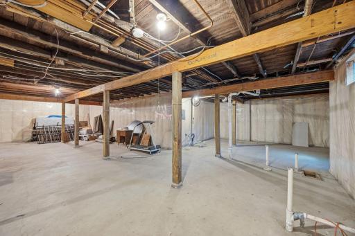 121 1st Street W, Maple Lake, MN 55358