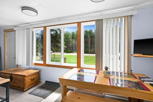 7 North Cloquet Road, Esko, MN 55733