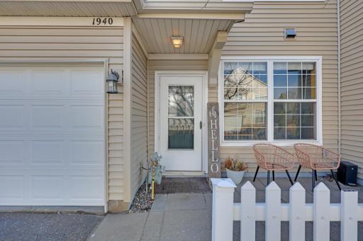 1940 Bluestem Lane, Shoreview, MN 55126