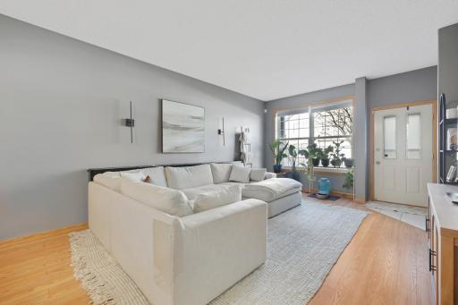 1940 Bluestem Lane, Shoreview, MN 55126