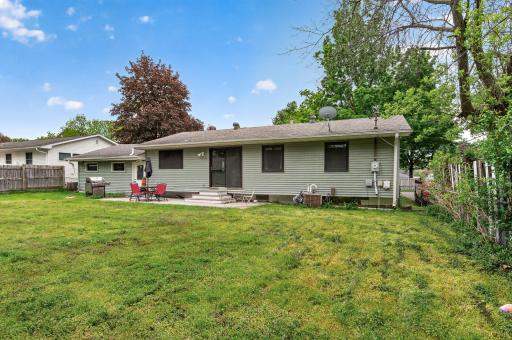 2041 Emerald Lane, Eagan, MN 55122