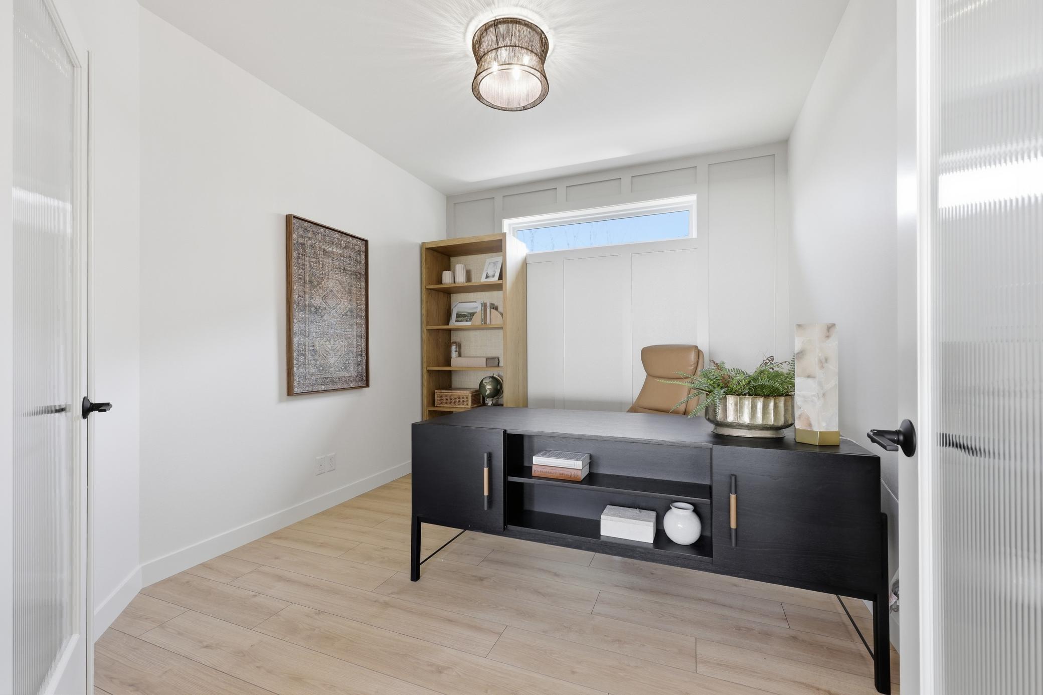 Office/Flex Room
