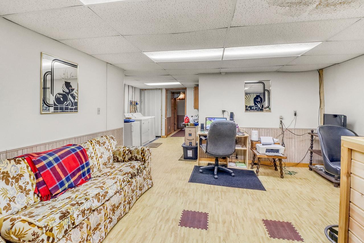 Basement1_4-g.jpg