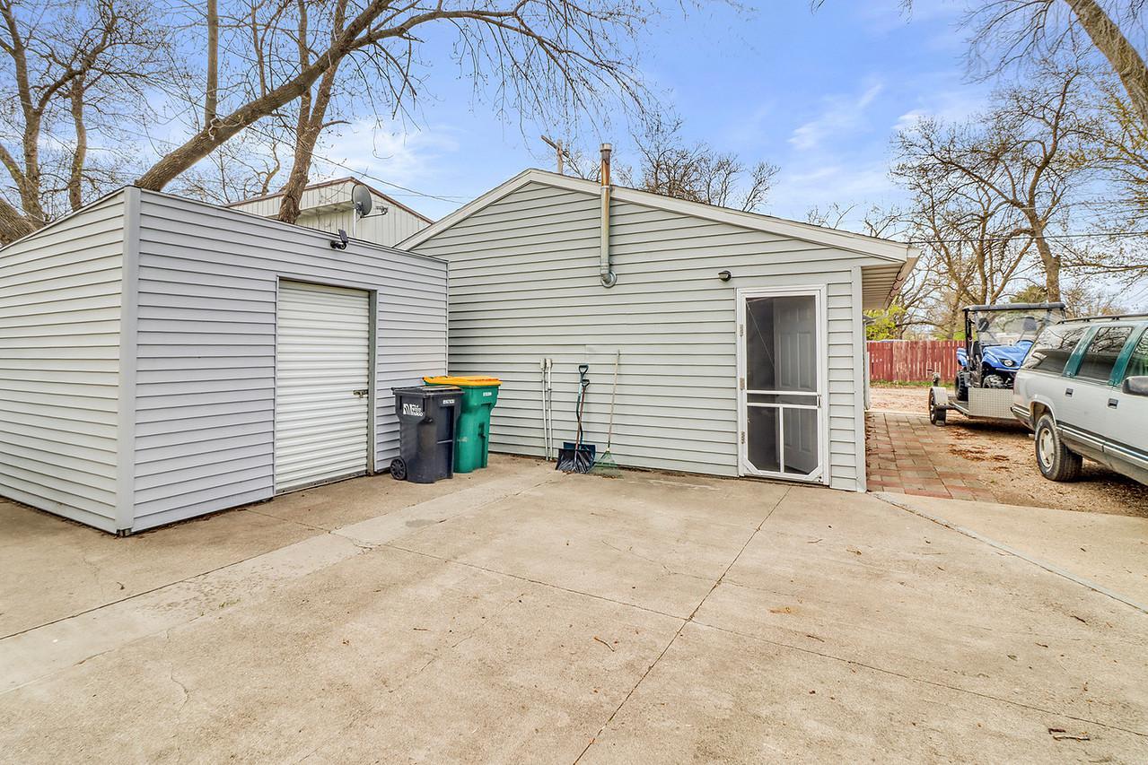 Exterior1_4-1280_g.jpg