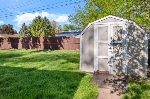 407 Hiawatha Boulevard, Winona, MN 55987